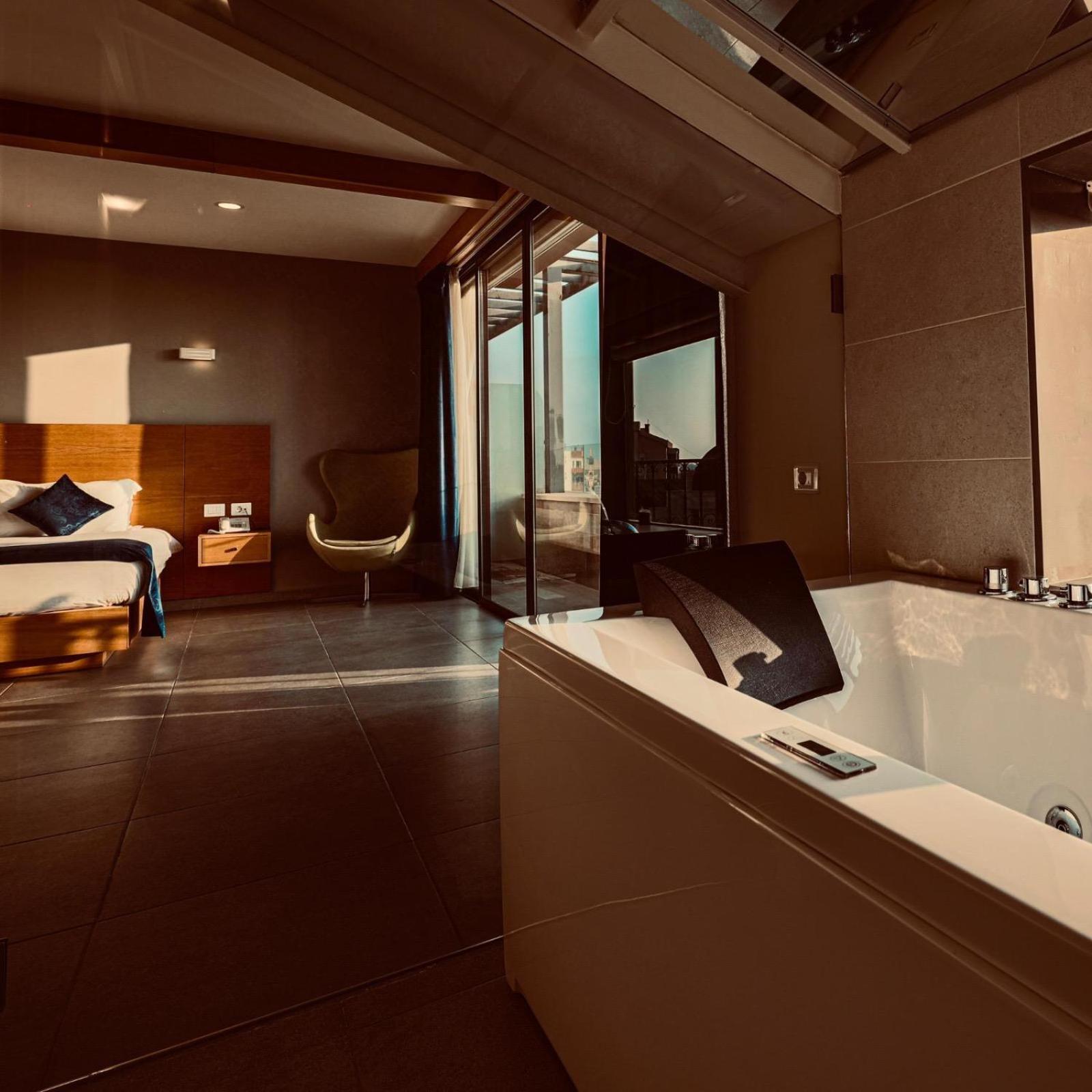 Majestic Byblos Grand Hotel 外观 照片